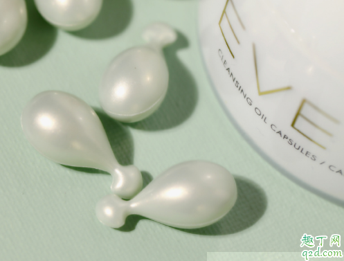Eve Lom焕采洁颜油胶囊好用吗 Eve Lom焕采洁颜油胶囊使用测评 5