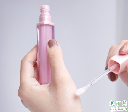 雅诗兰黛SPA级唇部精华好用吗 雅诗兰黛SPA级唇部精华使用测评 3