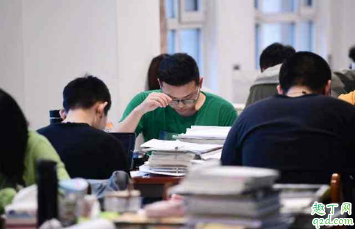 2020年考研分数线是多少 2020年考研分数线是涨还是降1