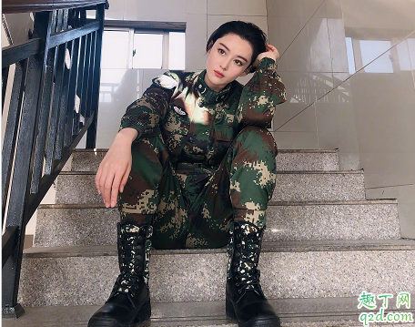 他从火光中走来根据什么小说改编的 他从火光中走来根据男女主是谁1