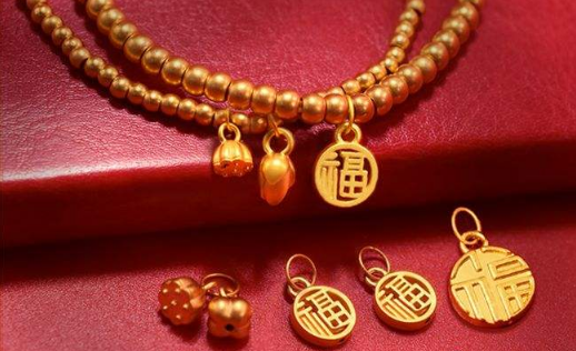 结婚三金是给女方父母吗1