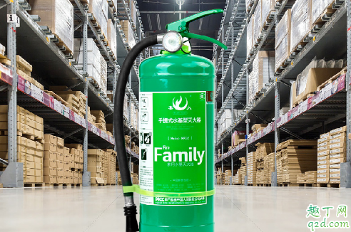 水基灭火器和干粉灭火器买哪个 水基灭火器的使用方法步骤图1