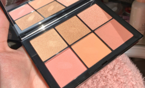 NARS2020限定腮红高光盘overlust试色，难怪卖断货！3