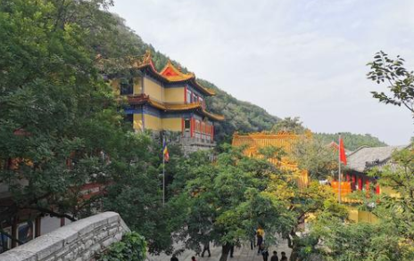 疫情后千佛山什么时候开放 济南千佛山疫情期间开放时间1