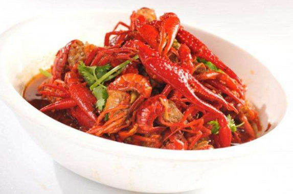小龙虾钳子大但是没有肉怎么回事？可能是老了！1