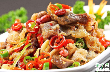 孜然羊肉用焯水吗？这么做更香1