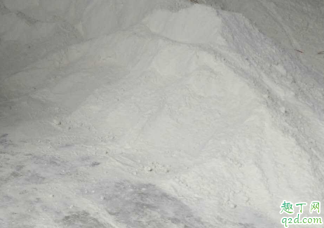 石灰入眼到底可不可以用水2