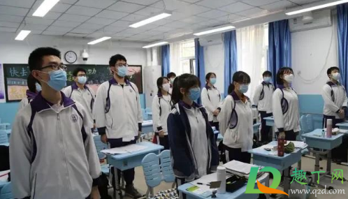 7月武汉高一高二能开学吗1
