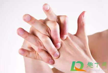 手上汗疱疹会不会传染到脸上3