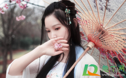 割双眼皮疼不疼有多疼1