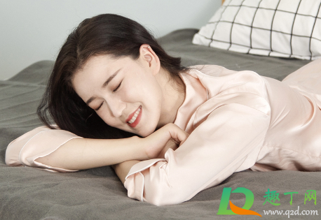 电热毯开多久才暖和1